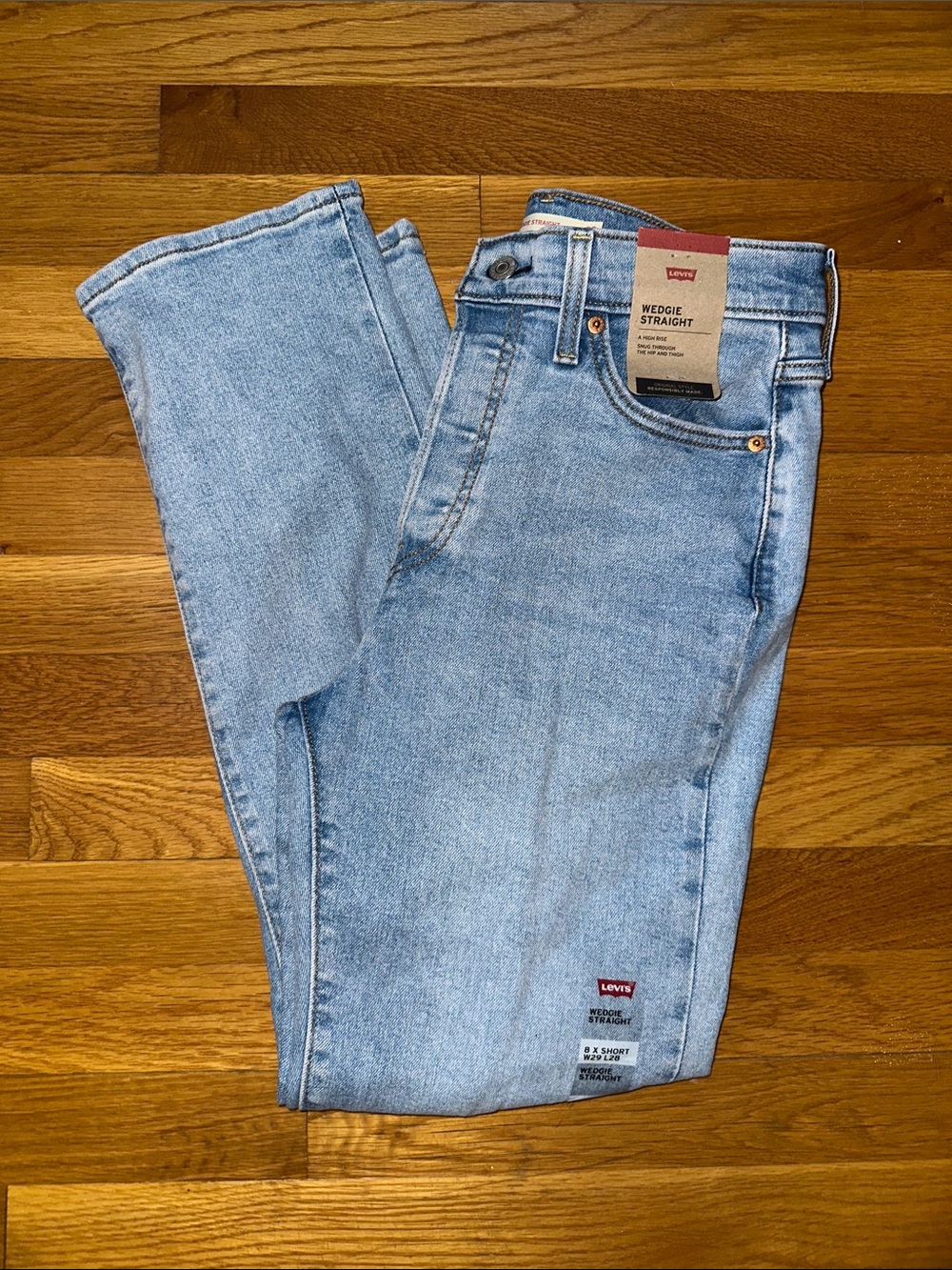 Women’s Levi’s Wedgie Straight High Rise